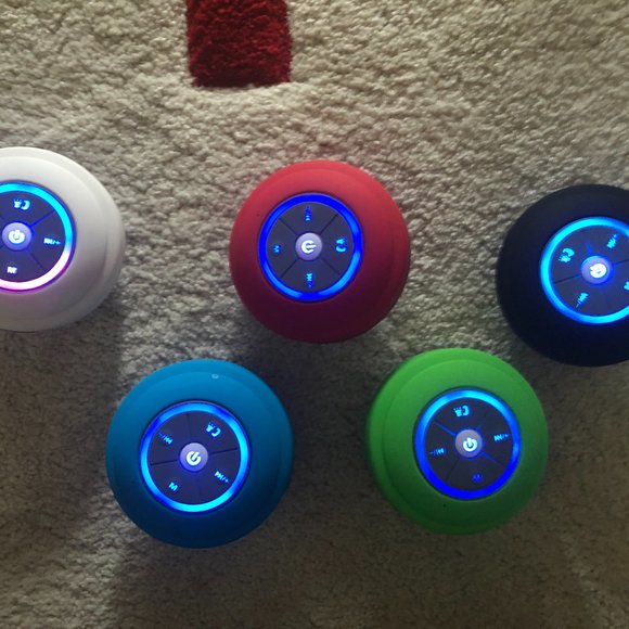 2Waterproof Portable Bluetooth Shower Speaker Bluetooth Speaker With Suction Cup - Picture 1 of 6